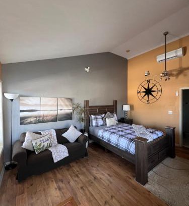 West Jefferson House | Room with the view