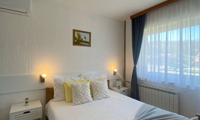 Grabovac House | Rooms M&N Zafran - Double room with Double Bed 2