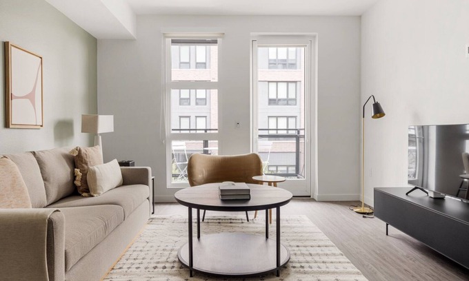 Emeryville Apartment | Roomy Emeryville 1BR w/Pool, Gym & W/D, walk to Safeway, by Blueground