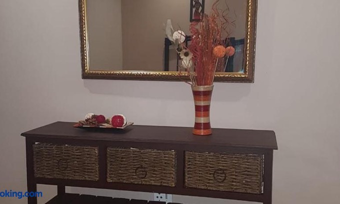 Bela-Bela Apartment | Roos Getaway Apartments #8