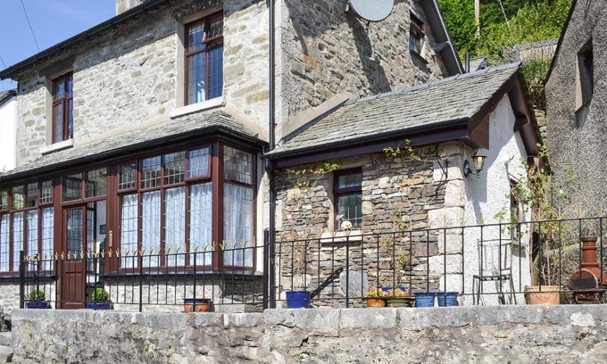 Lindale House | Rose Cottage