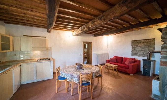 Pontassieve Apartment | Rosemary Apartment, one-bedroom apartment with pool view