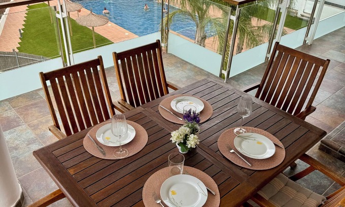 Santa Margarida Apartment | Roses: Santa Margarida Beach Apartment - FREE WIFI