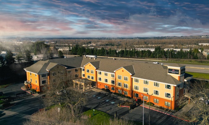 Wilkes East Hotel | Rosewood Hotel - Portland East