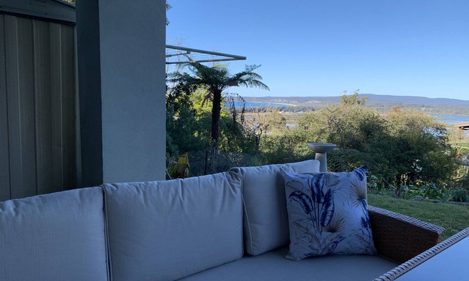 Merimbula House | Rosie's Seaview- 4 bedroom home with lake to ocean views- 5+ nights