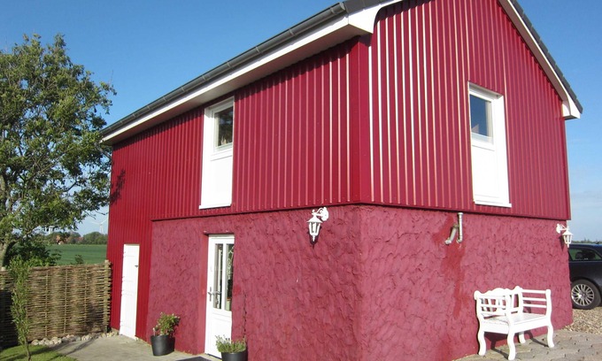 Nordstrand House | Rotes Atelierhaus, Deutschland