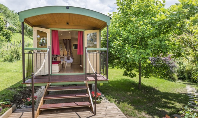 Coublevie Ski Chalet | Roulotte AU Paradis DES Animaux