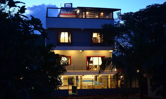 Lonavala Villa | Royal Escape - 4 BHK Private Pool Villa by Royal Villa Lonavla