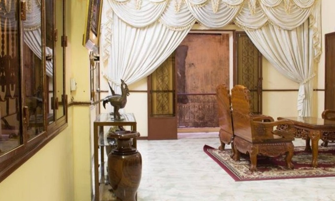 Daun Penh House | Royal Guest House
