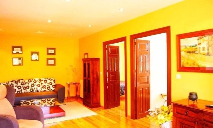 Pajares Apartment | Royal Inn. Apartment La Cerra for 12 people