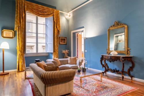 Santa Croce Apartment | Royal Mansion of Prince Tommaso Corsini