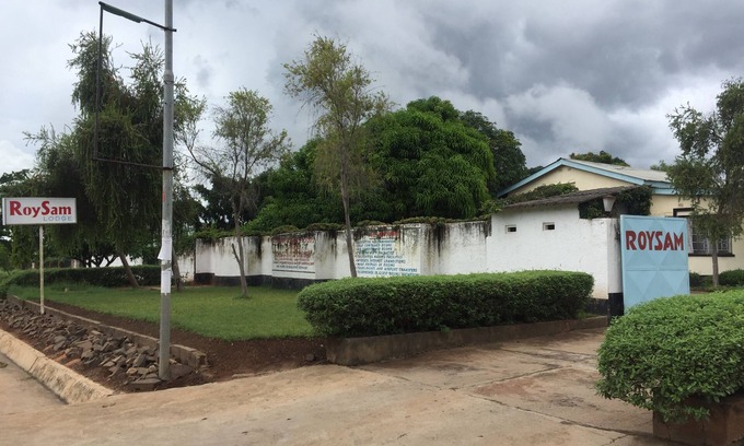 Livingstone Hotel | Roysam Lodge