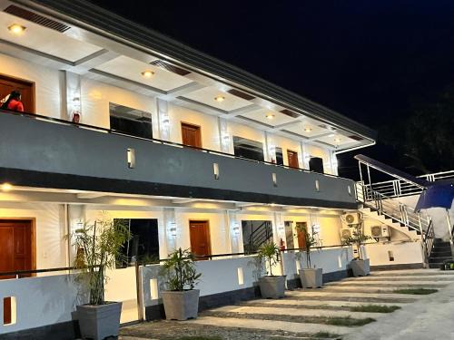 Caba Hotel | RRJJ's TRANSIENT - A minute walk away from the beach