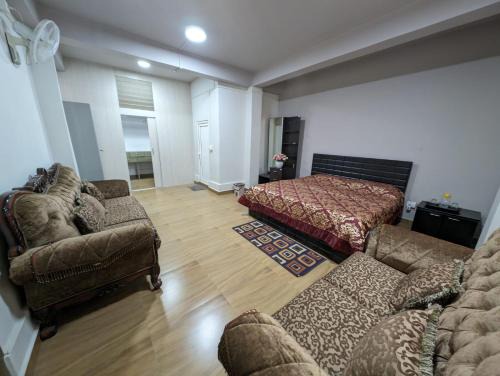 Aizawl House | RT Mutbu