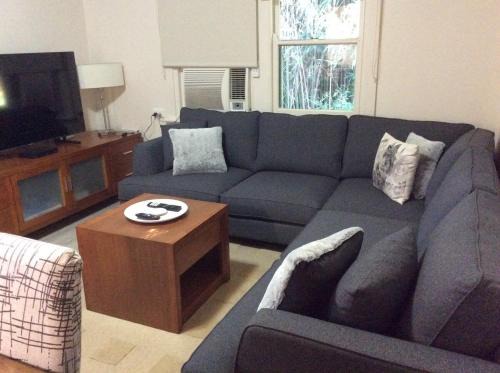 Thornton House | Rubicon Views Cottage