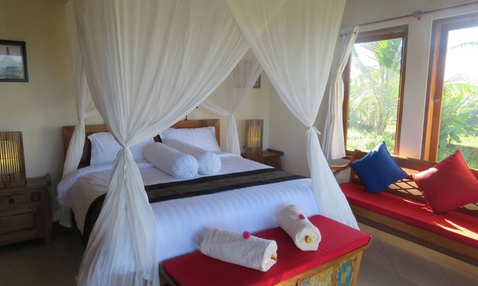 Selemadeg House | Rumah Dusun