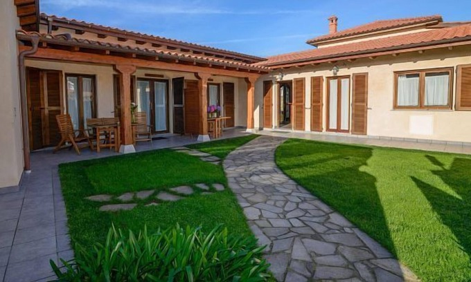 San Pedro de la Ribera Cottage | Rural apartment Casona de Llanorrozo for 4 people