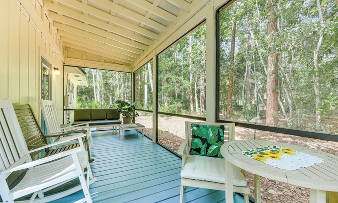 Fruit Cove Cottage | Rural Retreat! Florida Cottage w/Screened Patio