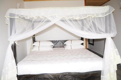 Buhongo Cabin | Rushel kivu Resort kayove