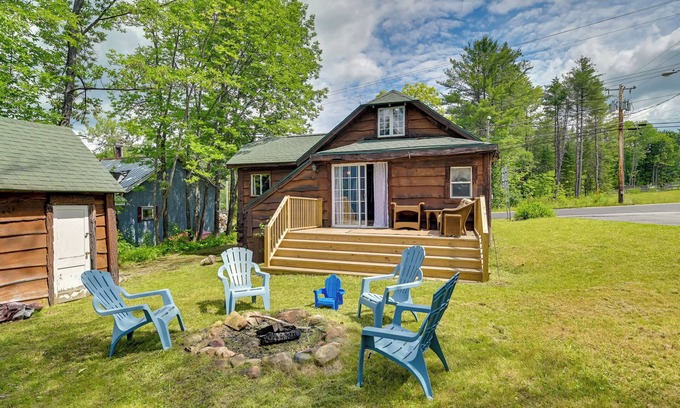 Caroga Lake Cottage | Rustic Caroga Lake Retreat: Fish, Hike & Ski!