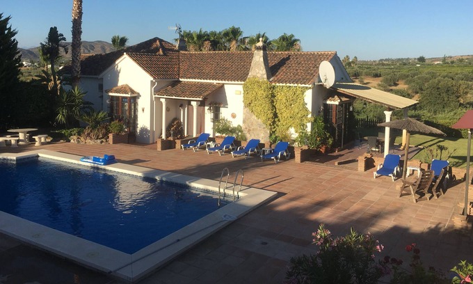 Alhaurin el Grande Villa | Rustic country 4 bed villa with private pool, bbq, bar & stunning mountain views