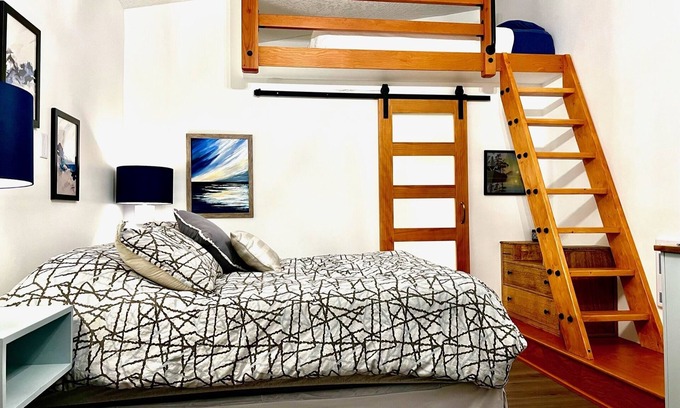 Shawnigan Lake Apartment | Rustic elegance and modern comfort, Suite A is private and pet friendly!