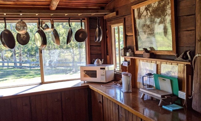 Limeburners Creek Other | Rustic farmhouse overlooking beautiful dam with large inside and outside spaces