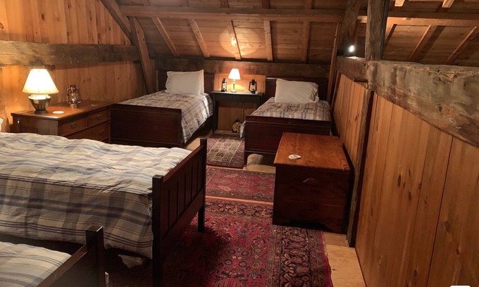 Wolfeboro House | Rustic Loft Barn that sleeps 5, close to downtown Wolfeboro