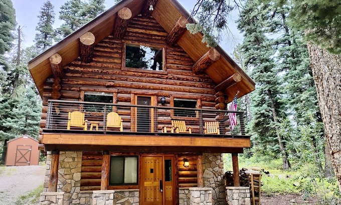 Purgatory Cabin | Rustic Mountain Comfort - Classic Log Cabin