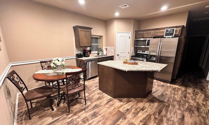 Wagoner County Apartment | Rustic Retreat , with. all the luxury of home.