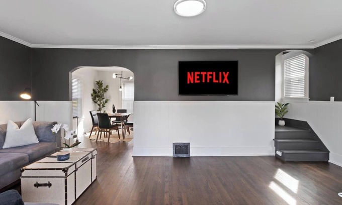 Ferndale House | Rustic Urban 3 BDR Home