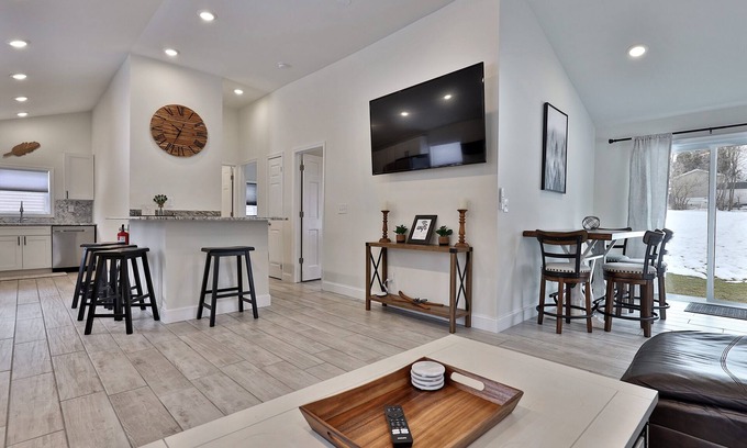 East Haven  Rutland County House | Rutland's Hidden Gem: 2 BR/1BA Renovated Home Close to Everything