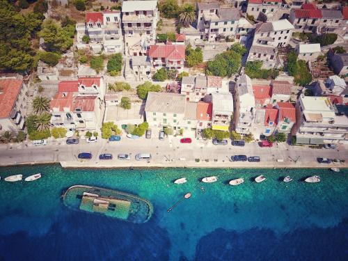 Povlja Apartment | Ruzicin dvor