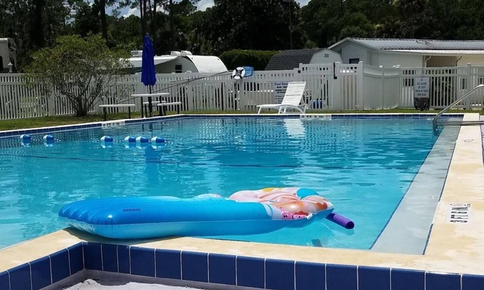 Bunnell RV Rental | RV CAMPING SITEnRental: Weekly - Monthly - Yearly