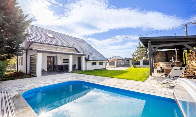 Siofok-Sosto Villa | Sóstó Pihenőház By BLTN
