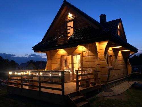 Trzebieszowice Ski Chalet | Słoneczna Chata z Bali