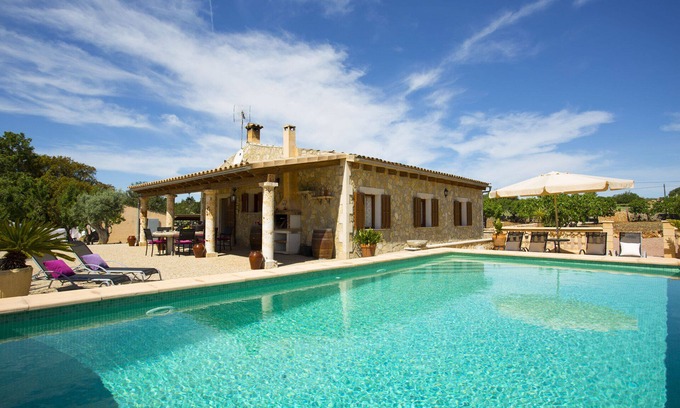 Ariany Villa | Sa Rota - Three Bedroom Villa, Sleeps 6