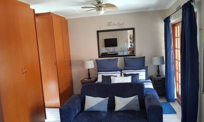 Centurion Apartment | Safe, comfortable self-catering accommodation Apartment in a Security Estate