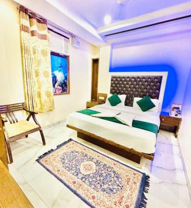 Paharganj House | Saffron By Family Hotels - Main Market New Delhi