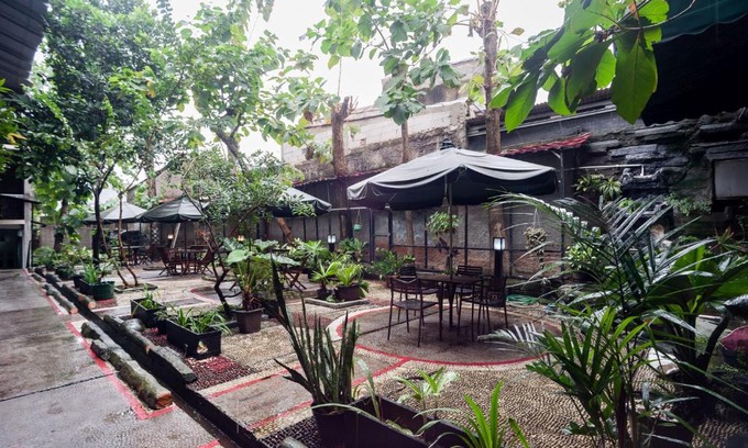 South Tangerang Hotel | Safwah Bintaro Syariah Mitra RedDoorz