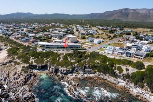 De Kelders Apartment | Sage at Whale Cove - Sea Facing Apartment