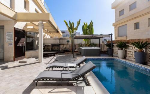Eilat House | Sahara - Designed Duplex with a private pool