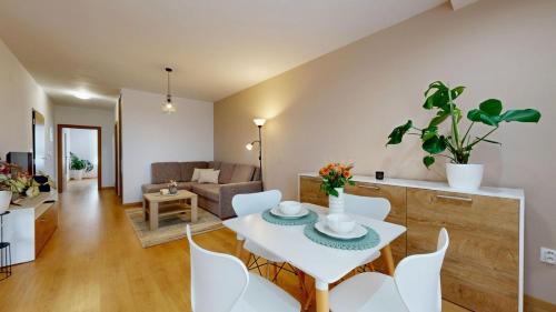 Galanta Apartment | SALAN Apartman GALA