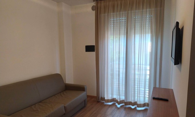 Viserbella Apartment | Salsedine Viserbella Three-Room Apartment with Beach Service included