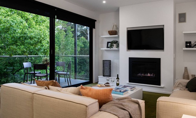 Hepburn Springs Villa | Saltus Two- luxury panoramic retreat