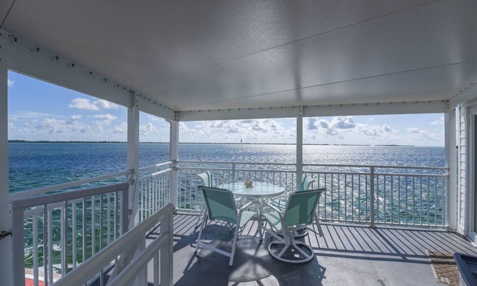 Cutthroat Harbor Estates House | Salty Kisses in Cudjoe Key