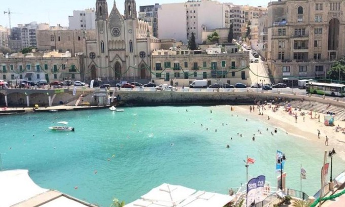 Il-Balluta Apartment | Salvatore apartment