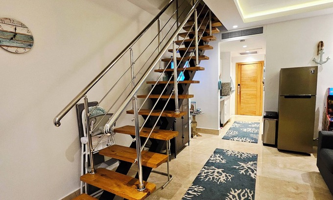 Samana Apartment | Samana Bay Penthouse: King Owner's Suite/Queen Sleeper/2 baths/Full Frig/Wi-fi