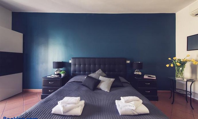 Trastevere Apartment | San Francesco a Ripa Apartment