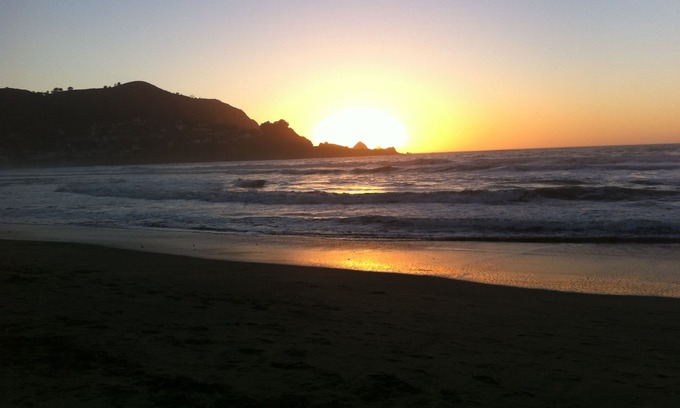 Pedro Point House | San Francisco Bay area: Elegant Pacific Ocean View, sleeps 10, gourmet kitchen